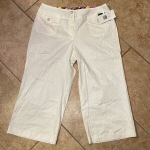 White Capri pants 